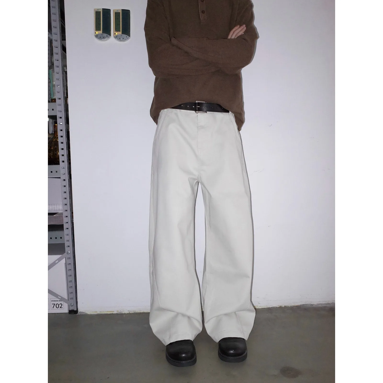 シンプル ルーズストレートパンツ